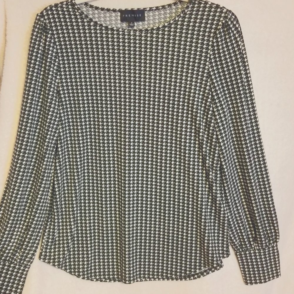 Premise blouse